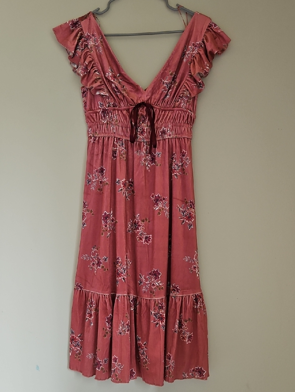 Francesca's Collections Dusty Rose Floral Ruffle Midi Dress
